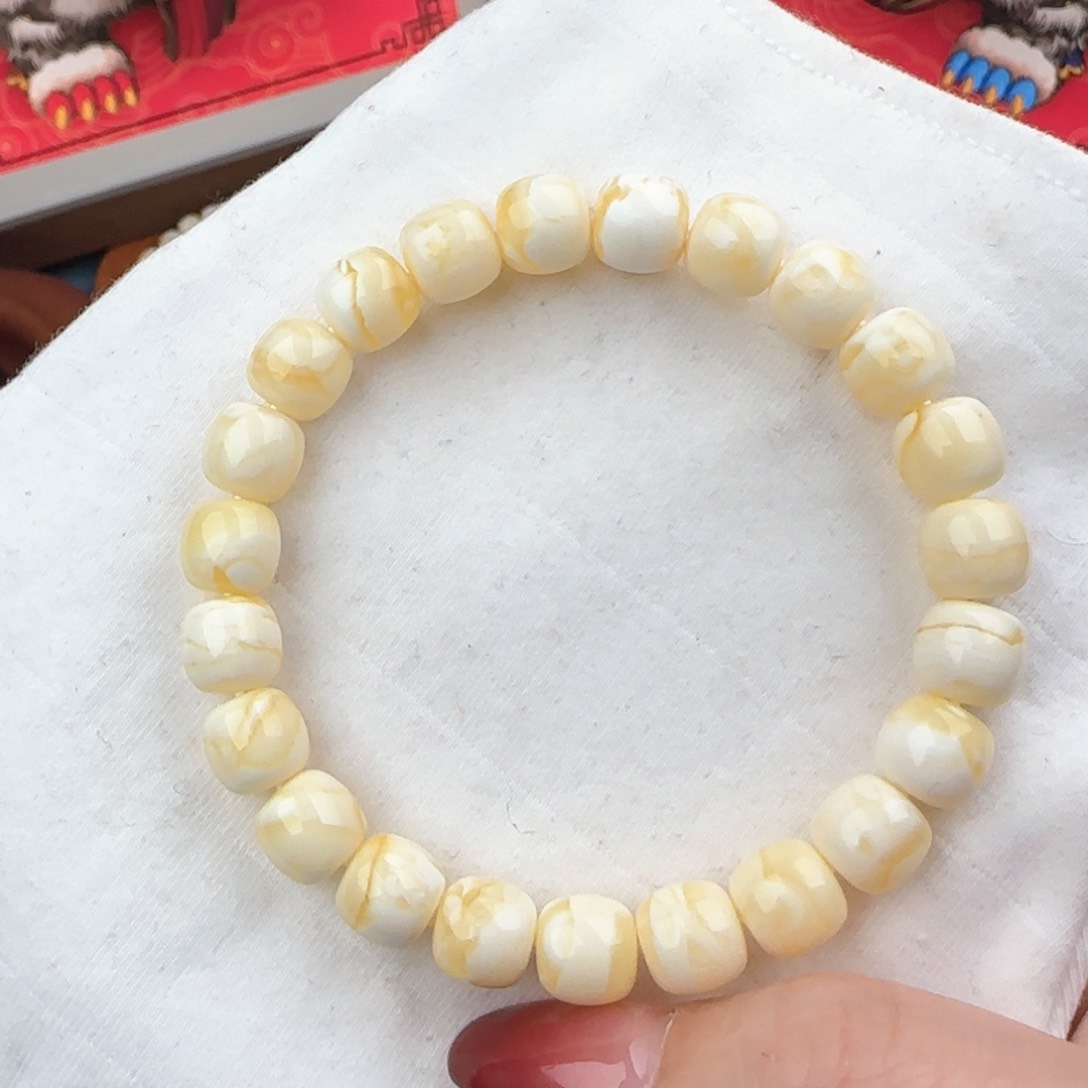 琥珀珠宝奇石未镶嵌杨*9