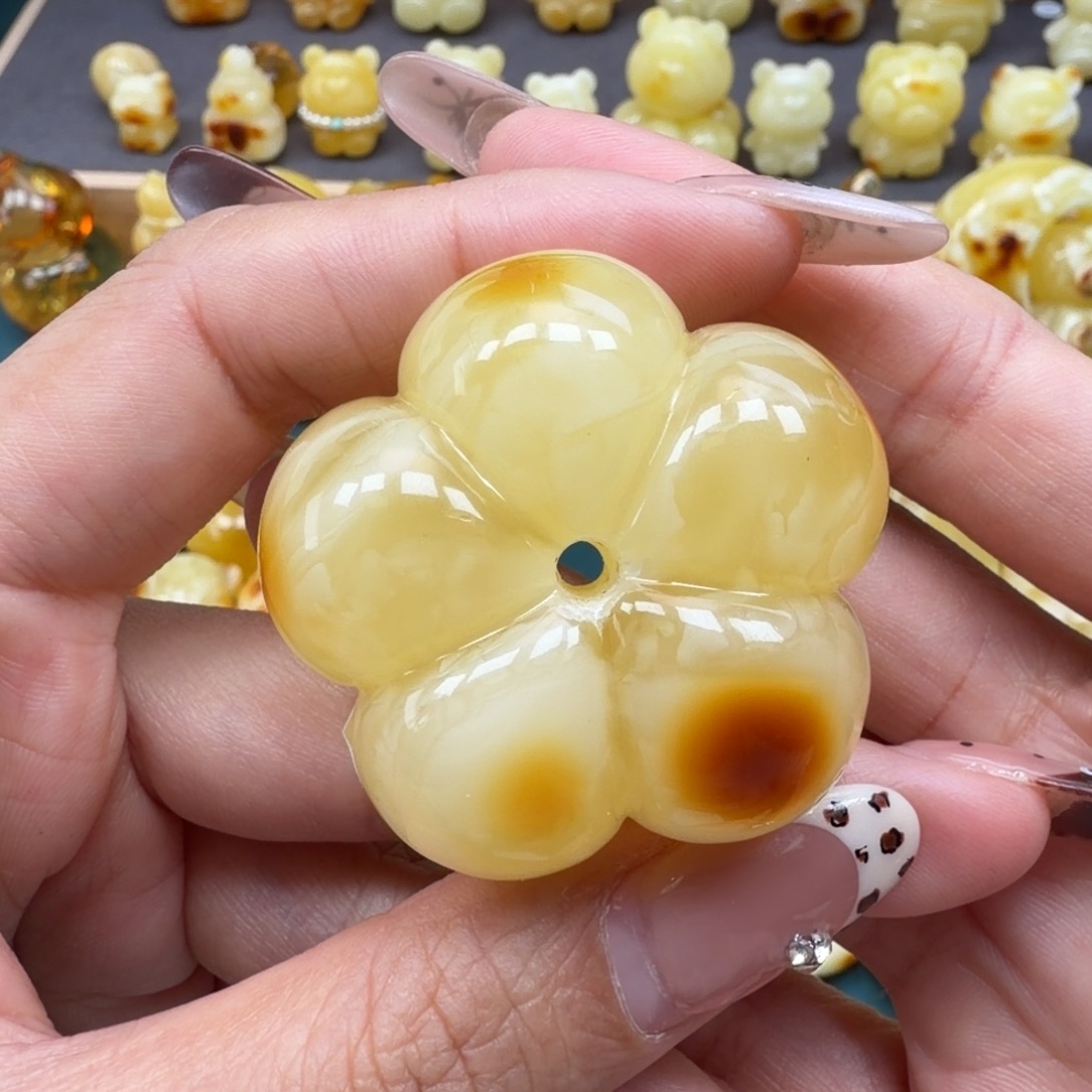 琥珀未镶嵌裸石蜜蜡