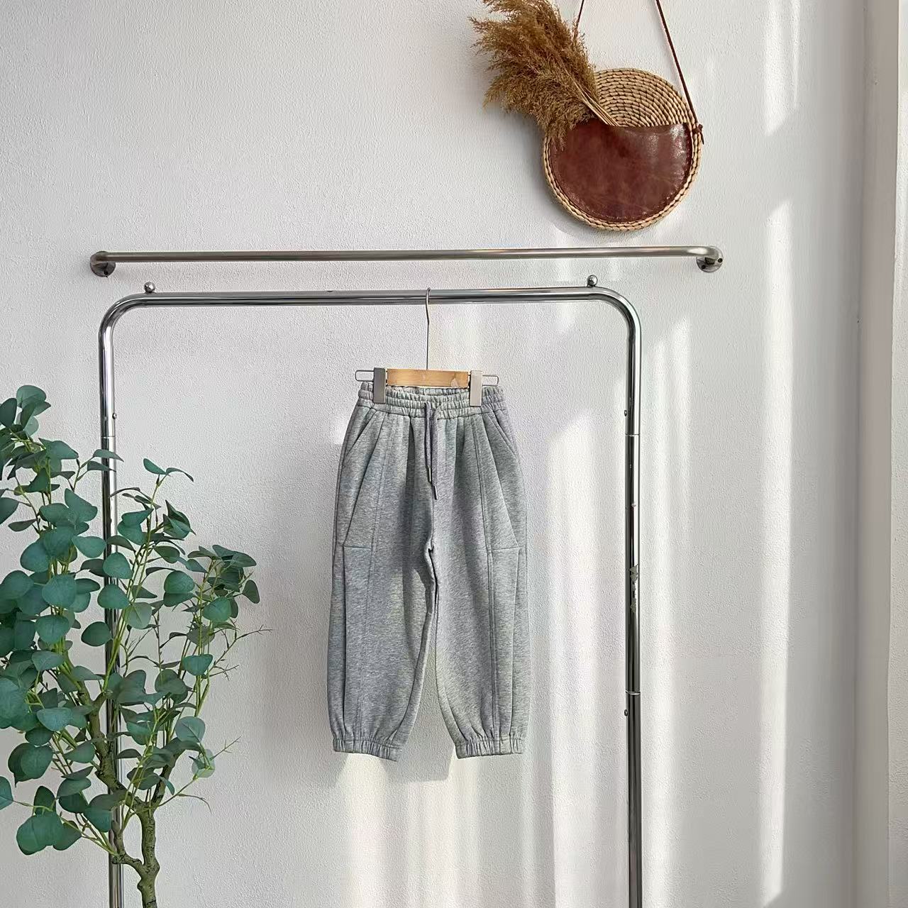 1419帕中花灰休闲长裤