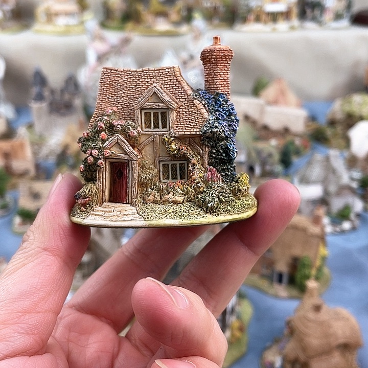 中古欧瓷瓷器小房子