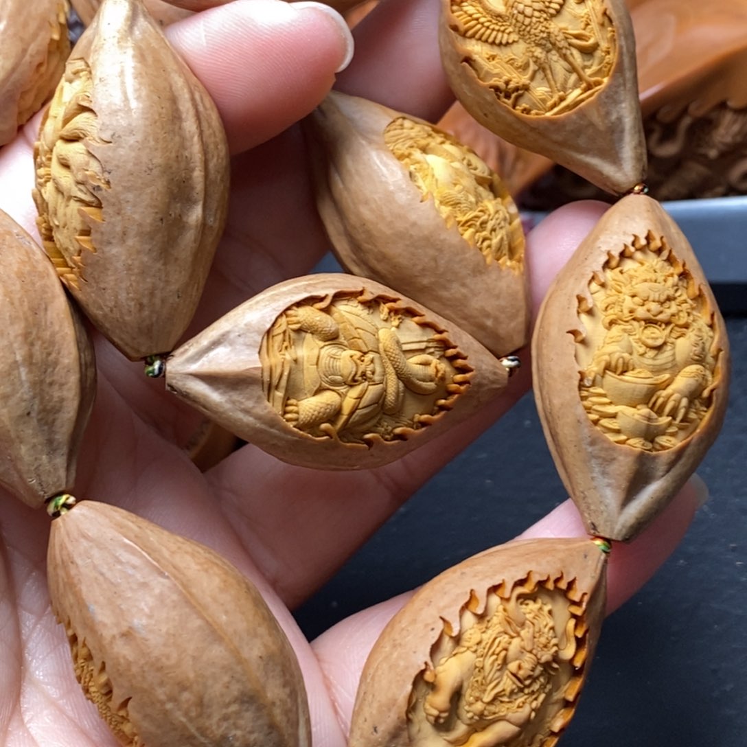 吊坠猴头核桃橄榄