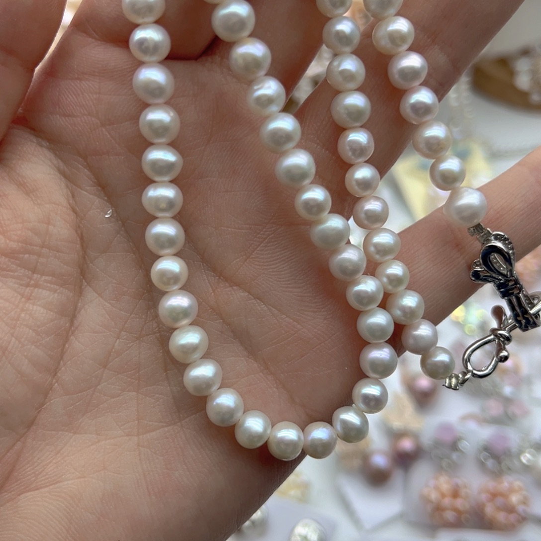 颈饰淡水珍珠未镶嵌