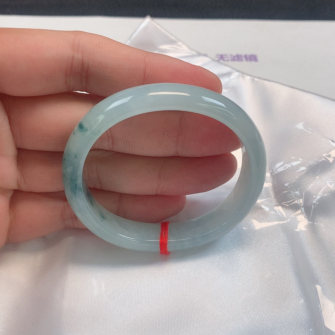 翡翠手镯未镶嵌337号