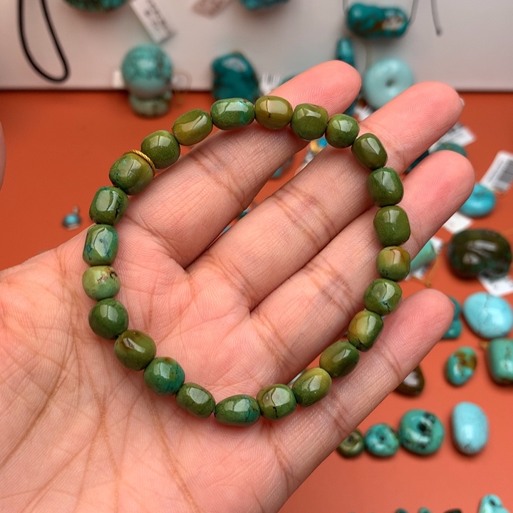 绿松石未镶嵌珠宝奇石