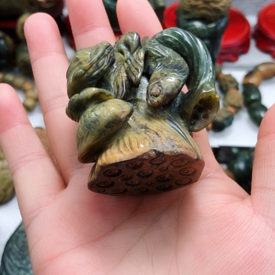 岫岩河磨玉（透闪石质玉）把件未镶嵌