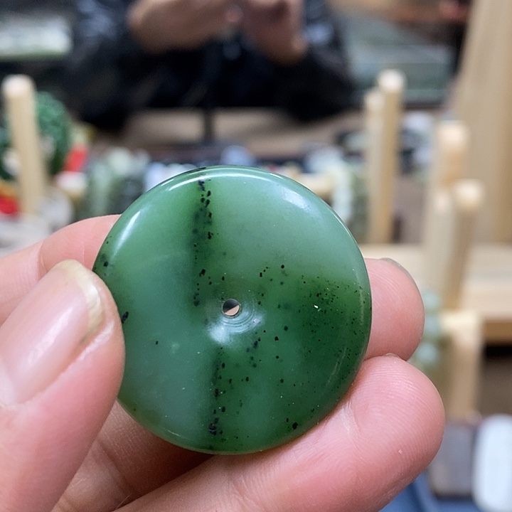 和田玉（糖玉）未镶嵌挂件