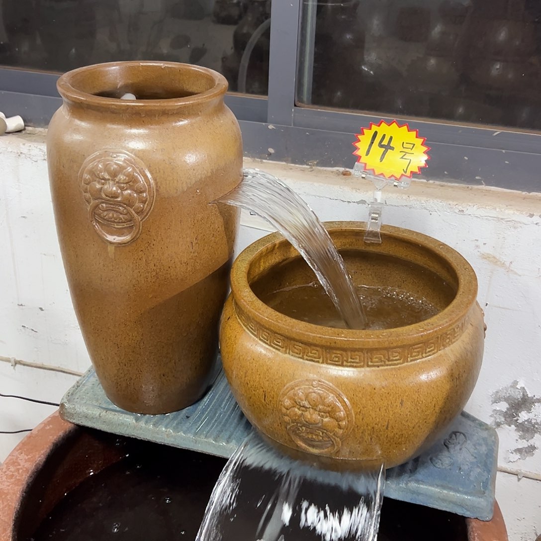 红陶紫砂等工艺美术的艺术作品