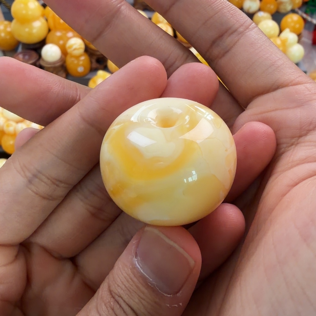 琥珀未镶嵌珠宝奇石18g