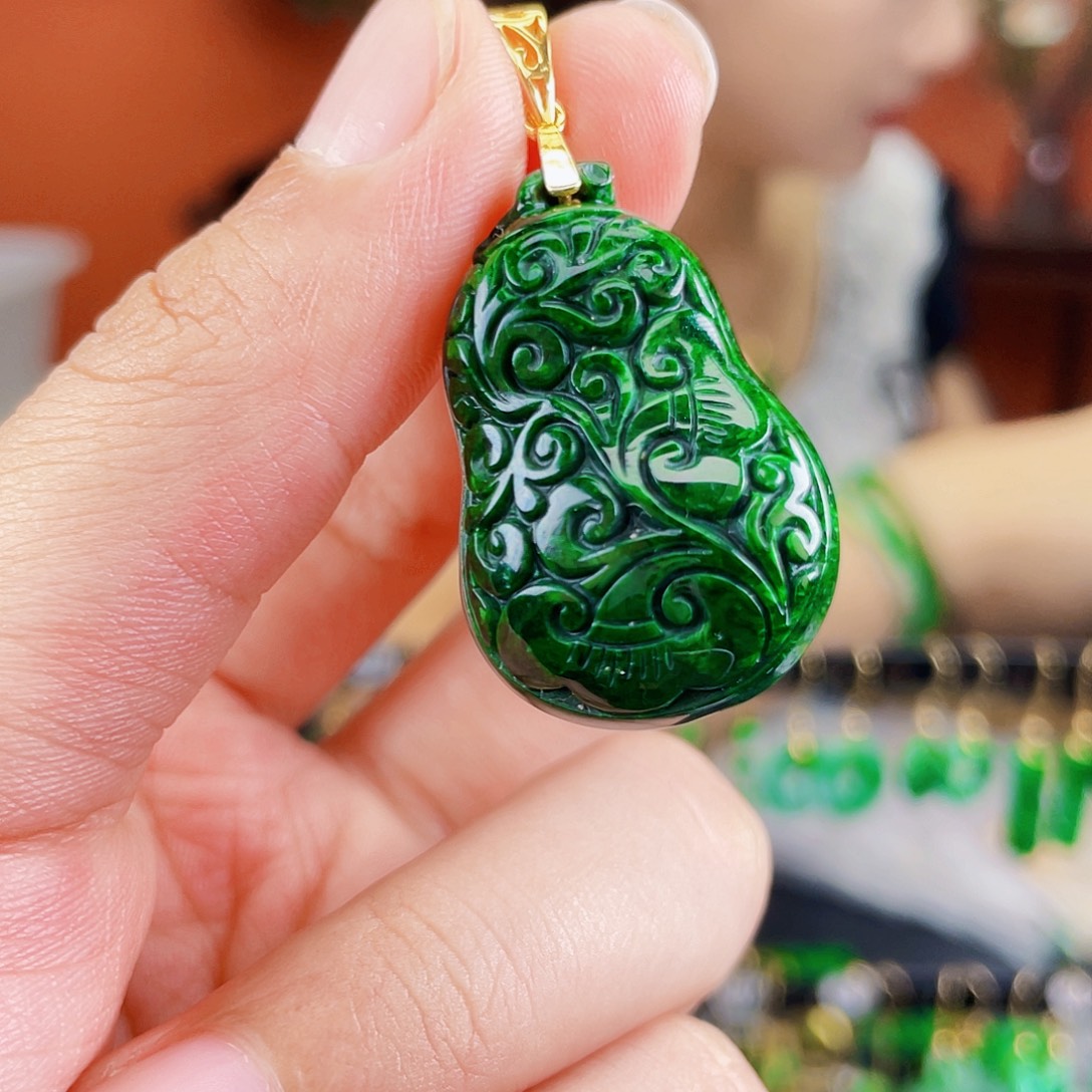 翡翠未镶嵌耳饰饰品