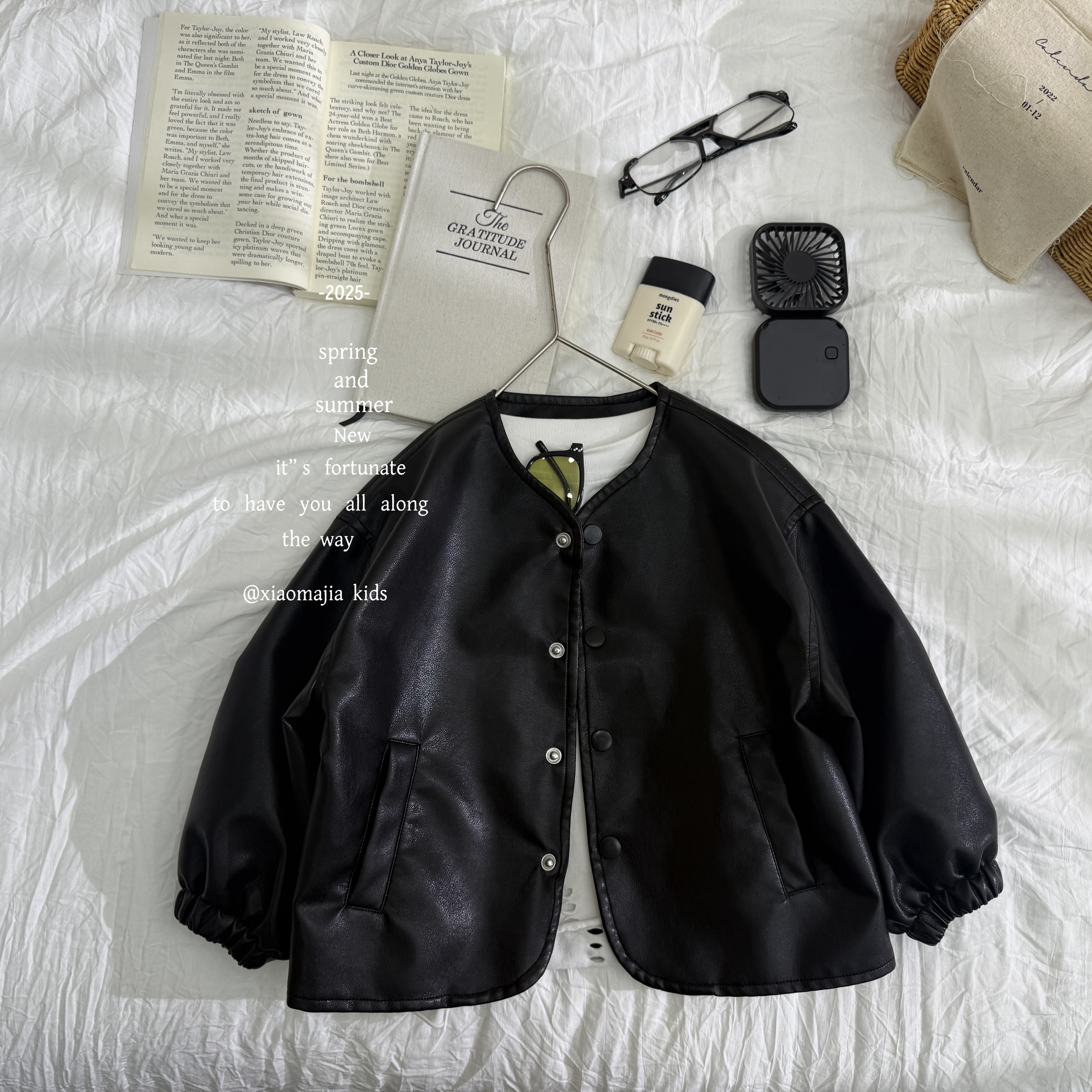 现货-小马家2025秋款时尚无领皮衣6372纯色儿童出行洋气时尚上衣