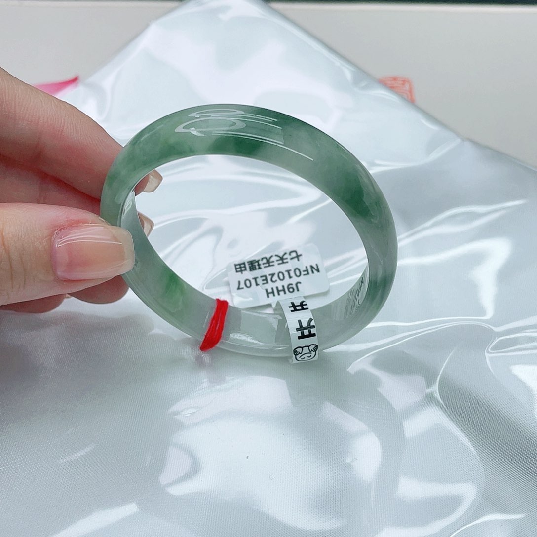 翡翠手镯未镶嵌贵妃57.2