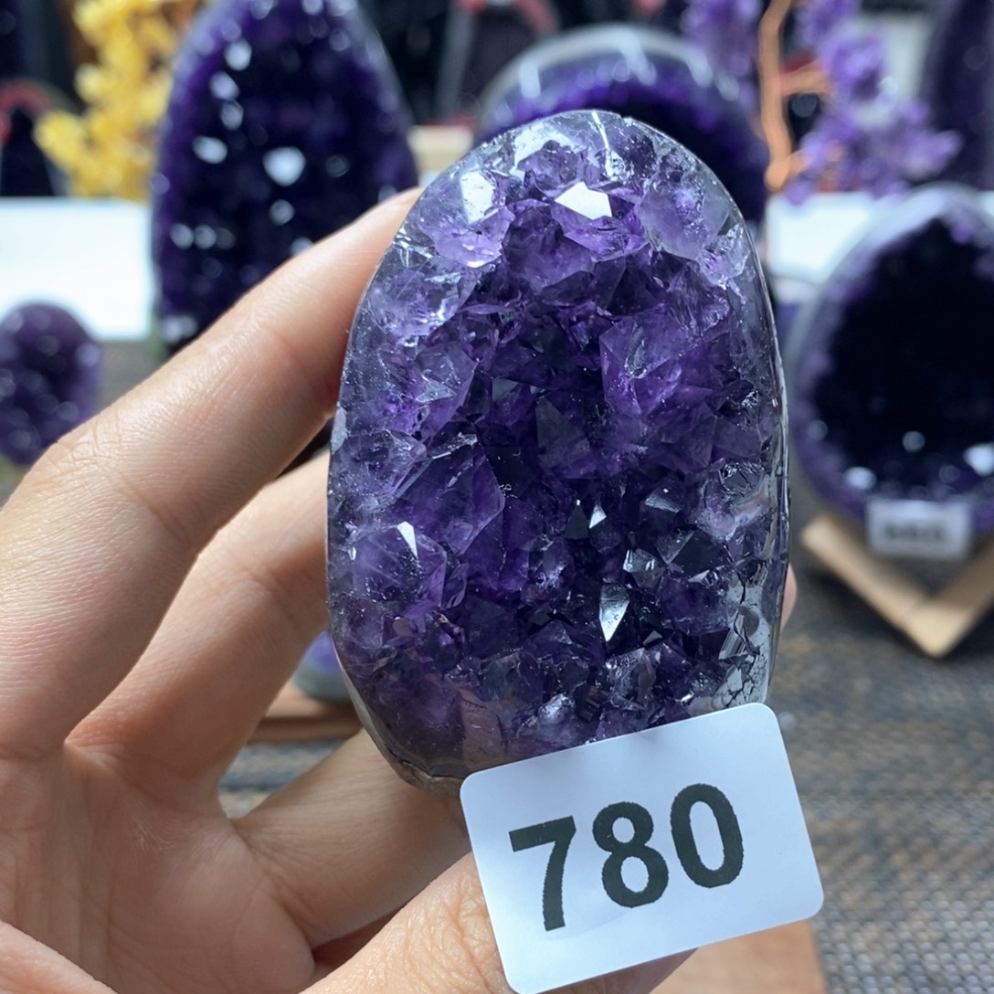 紫晶大型摆件（非配饰）未镶嵌