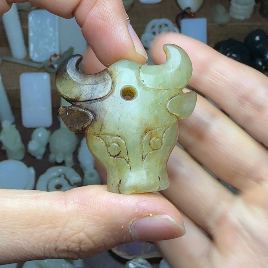 和田玉挂件未镶嵌