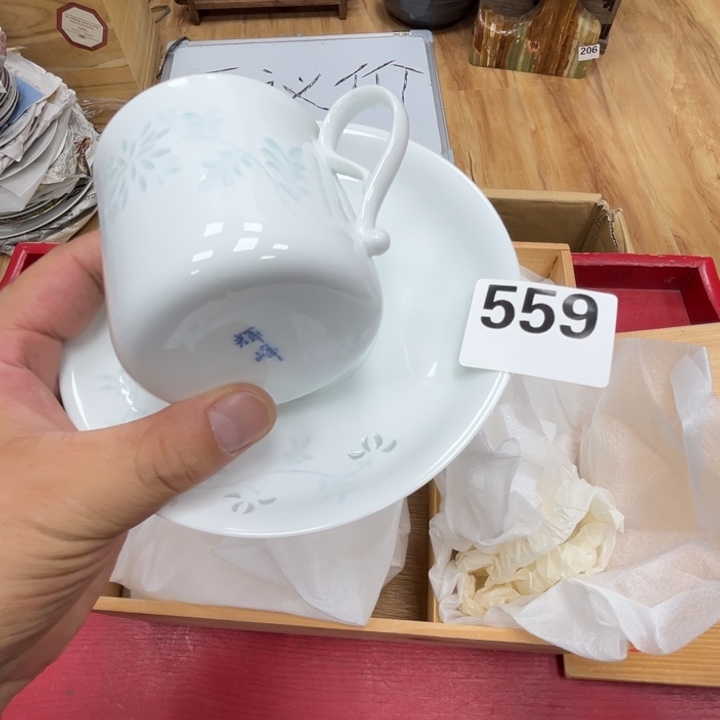 瓷片呀工艺品摆件瓷器摆件正能量