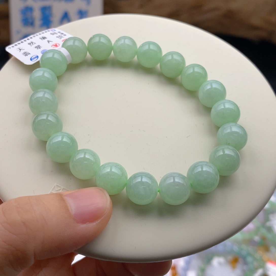 翡翠手链未镶嵌卡10