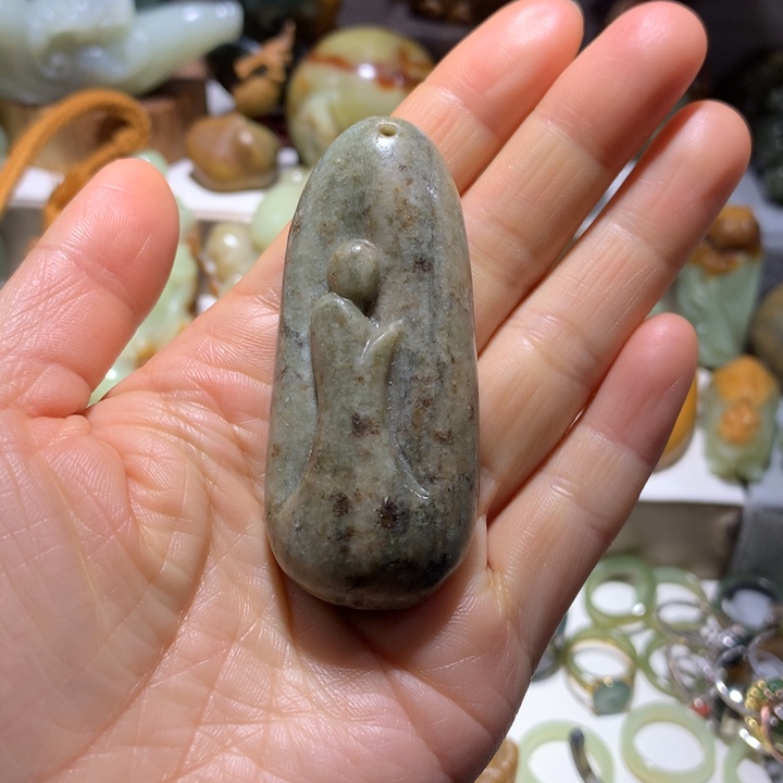 岫岩河磨玉（透闪石质玉）未镶嵌把件