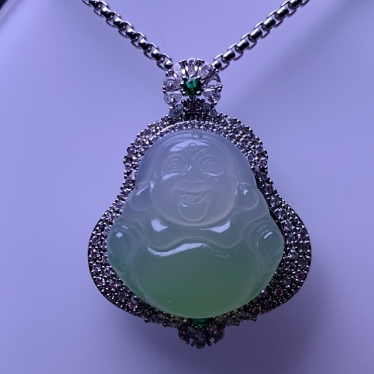 翡翠吊坠(赠链)未镶嵌吊坠