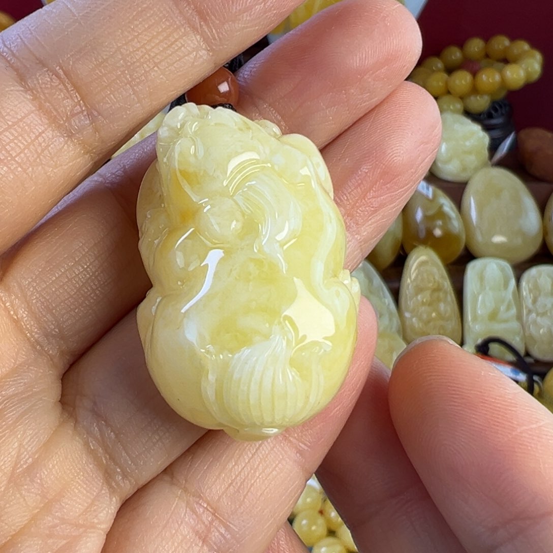 蜜蜡吊坠(不含链)未镶嵌