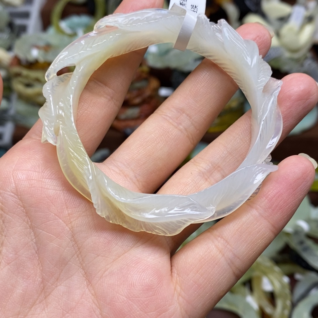 未镶嵌蛇纹石玉手镯