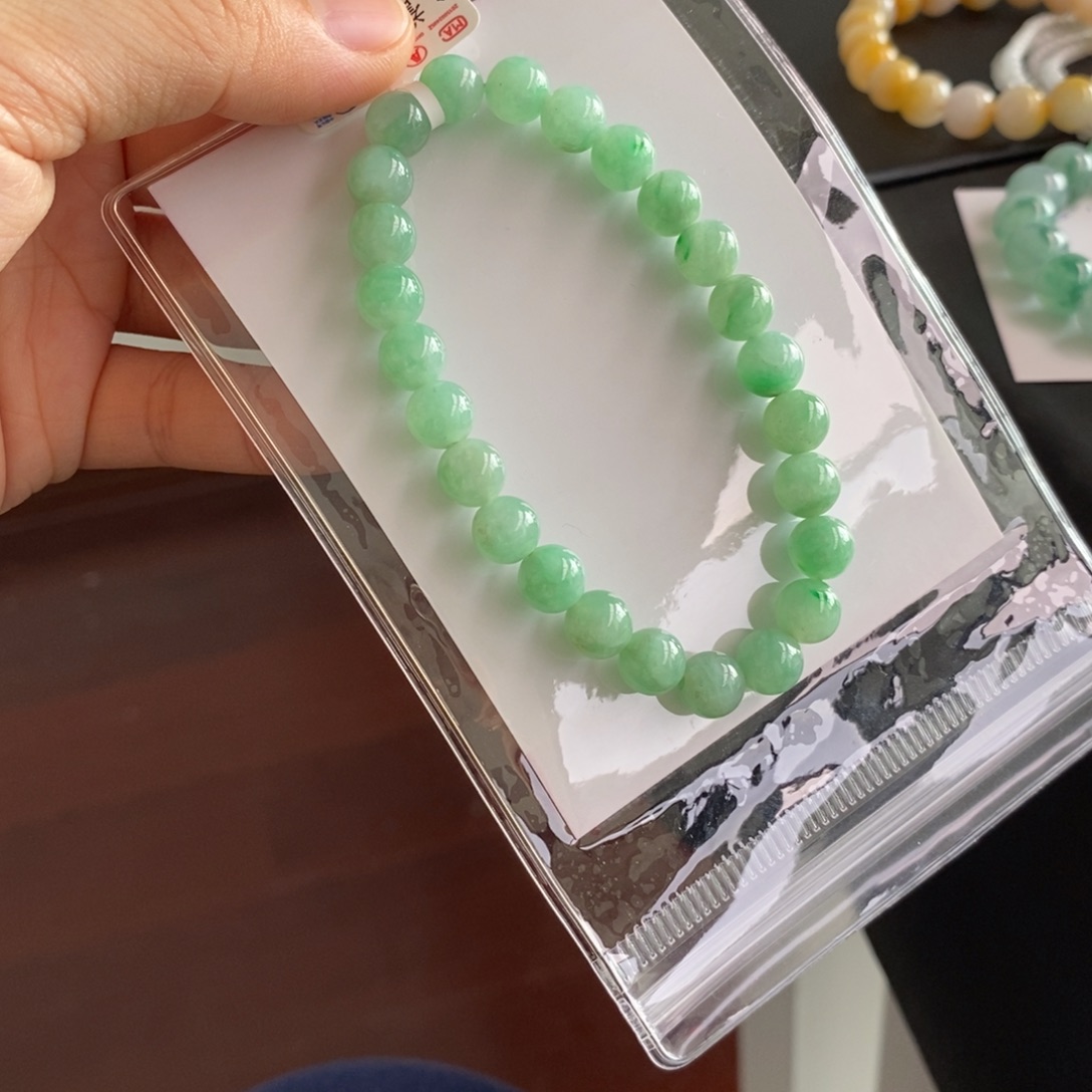 翡翠未镶嵌手链卡7.5