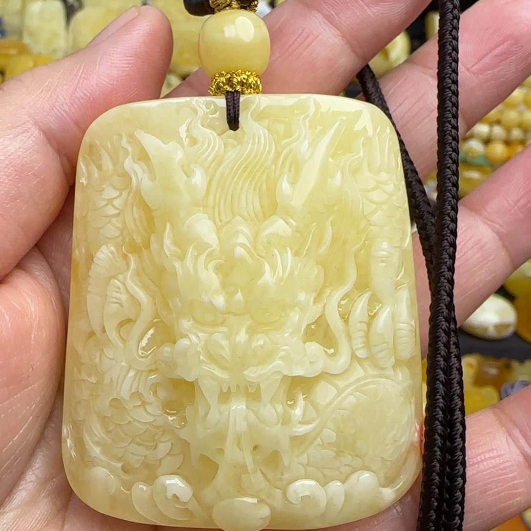 蜜蜡套链未镶嵌天然蜜蜡龙牌吊坠