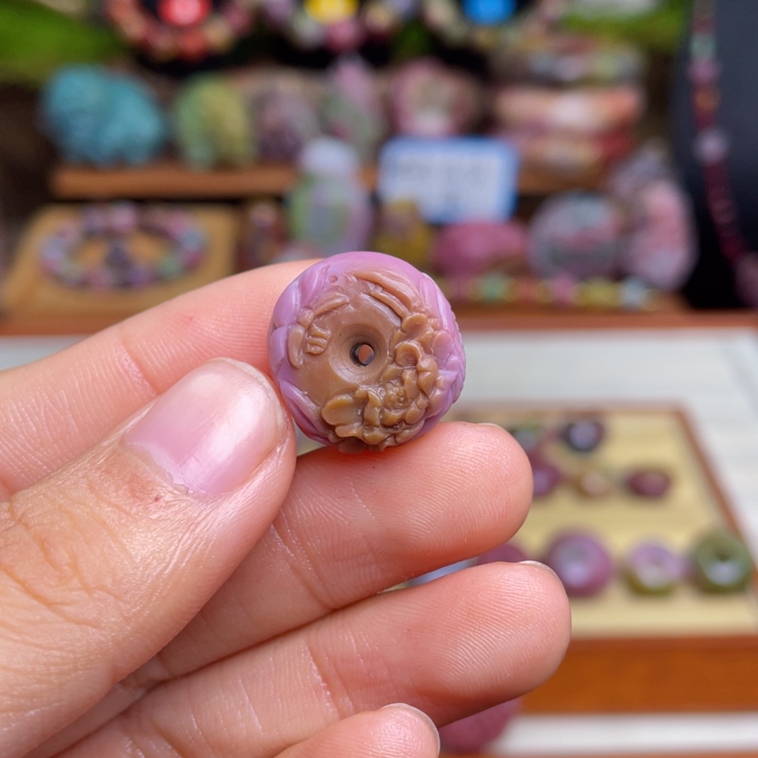 玛瑙/玉髓珠宝半成品未镶嵌盐源玛瑙年底清货