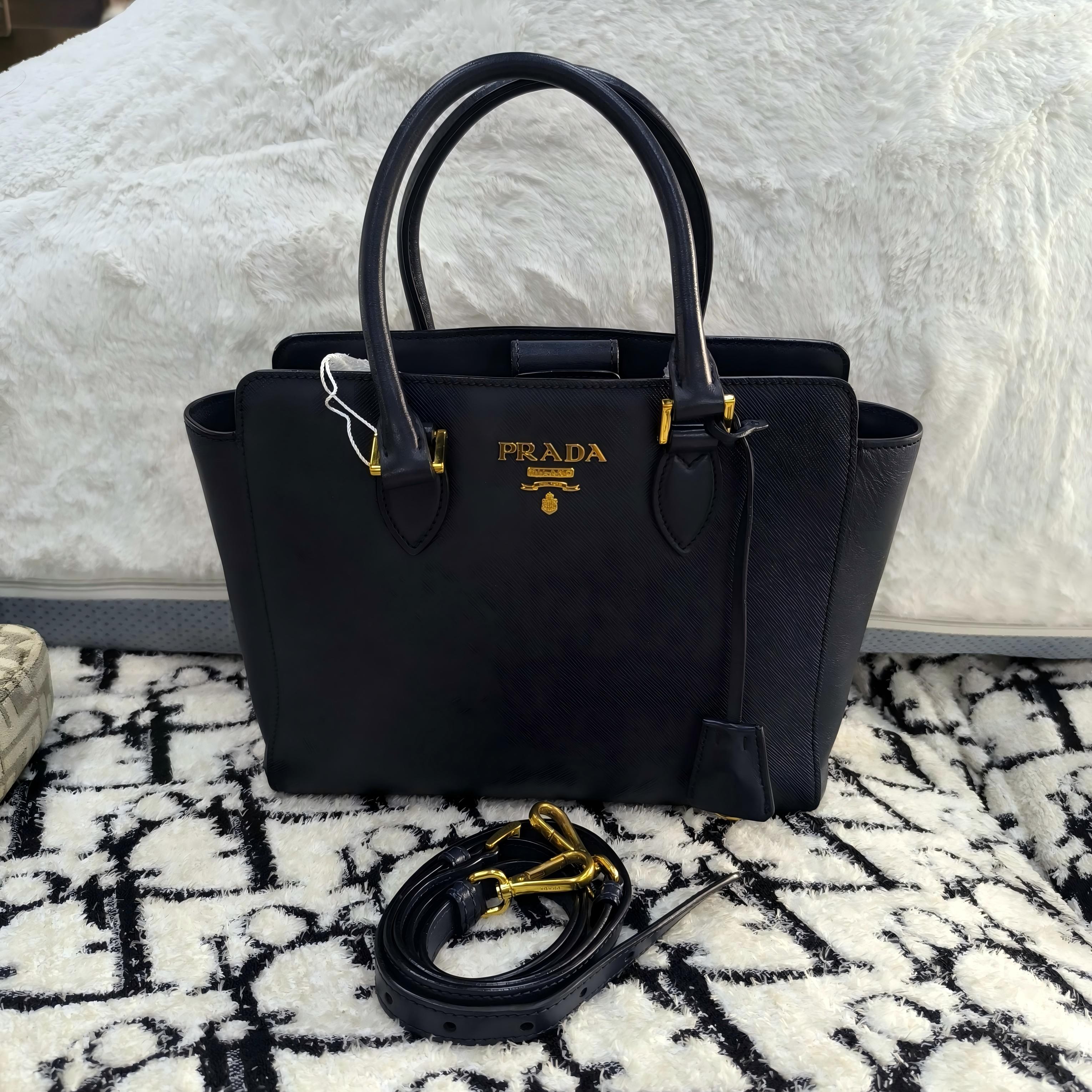 99新 Prada/普拉达 /夏vv1113/单肩包/12542