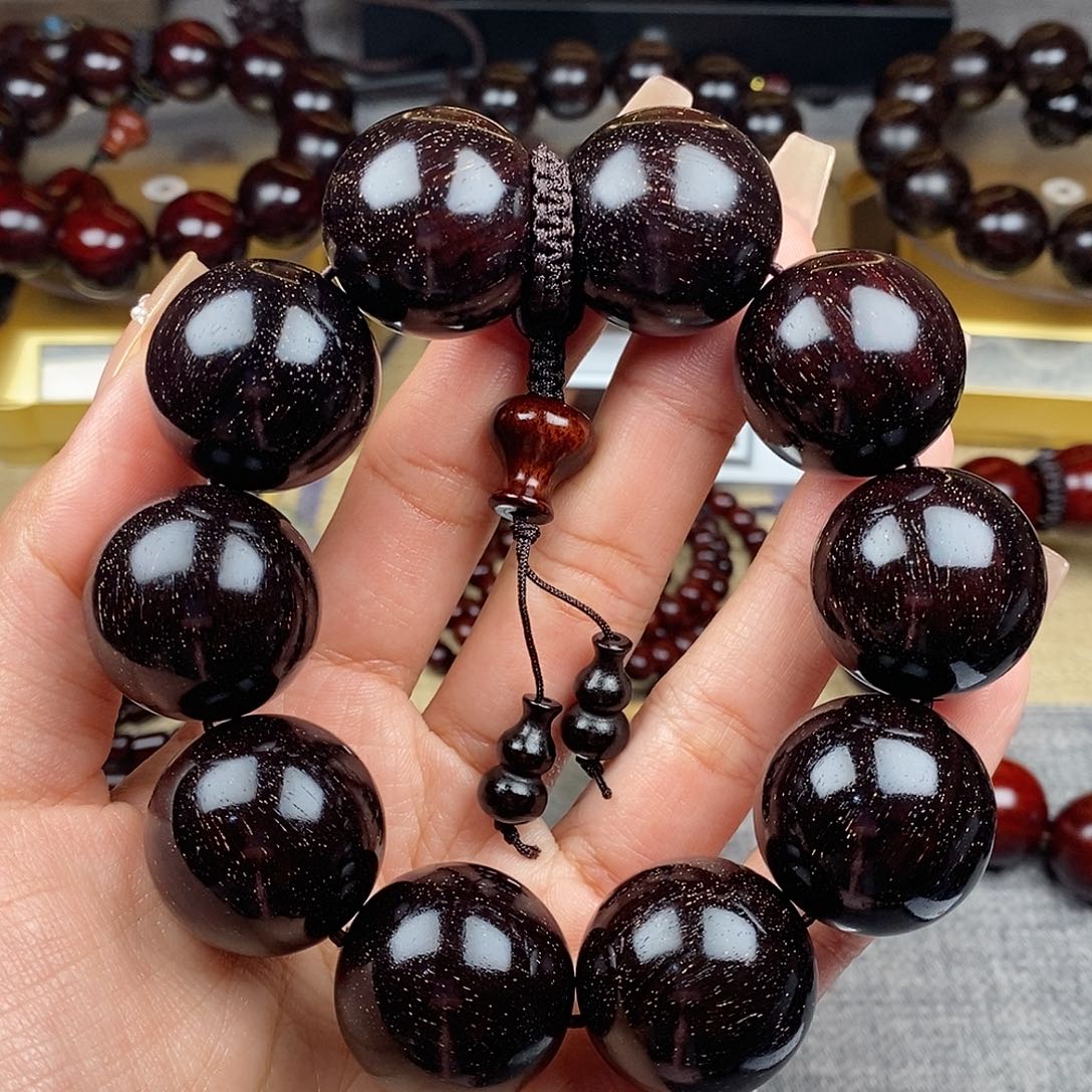 檀香紫檀（小叶紫檀）2.5满星