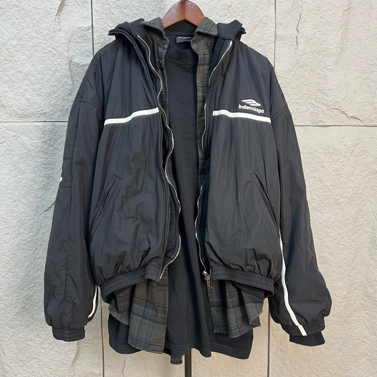 99新 Balenciaga/巴黎世家 24新款四合一外套夹克 2码 ys000318