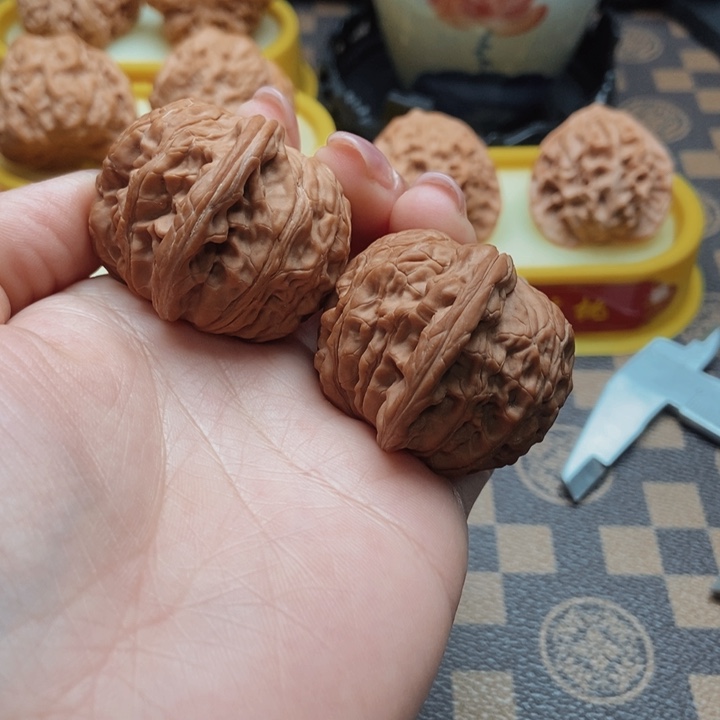 文玩核桃把件41磨盘