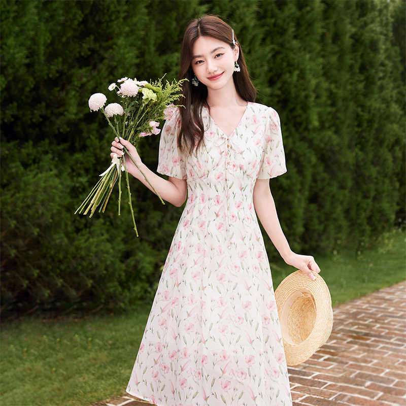 【粉丝专属】Q832428连衣裙 香影泡泡袖碎花连衣裙女夏新款抽