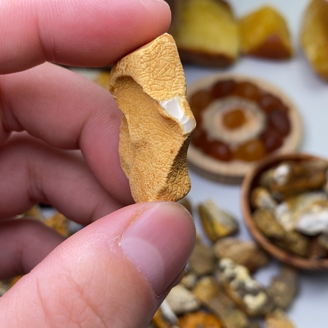 定制琥珀天然蜜蜡