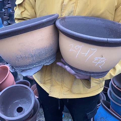 紫砂中国宜兴紫砂花盆，