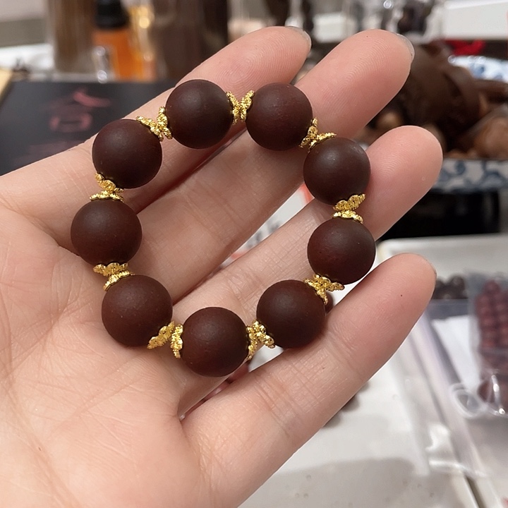 泥塑合香珠红麝1.2指捻九子