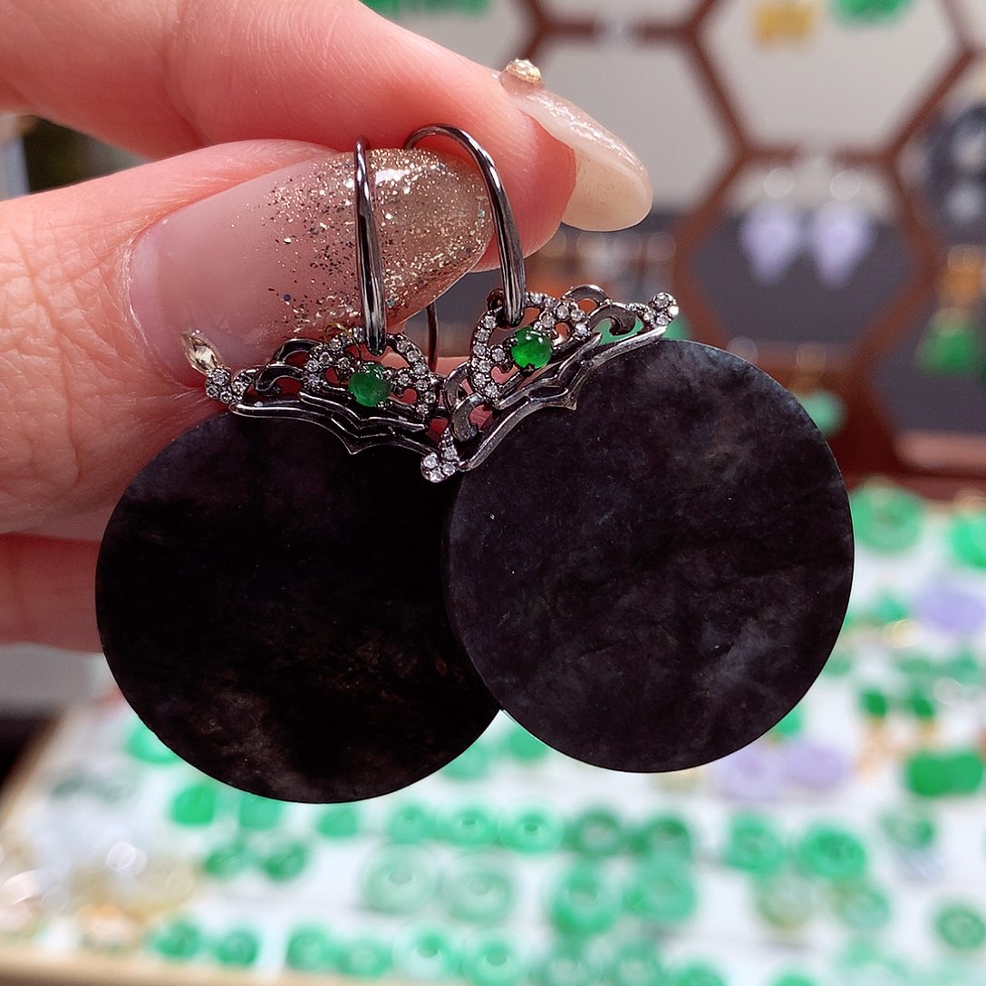 翡翠耳饰18K金镶嵌天然翡翠