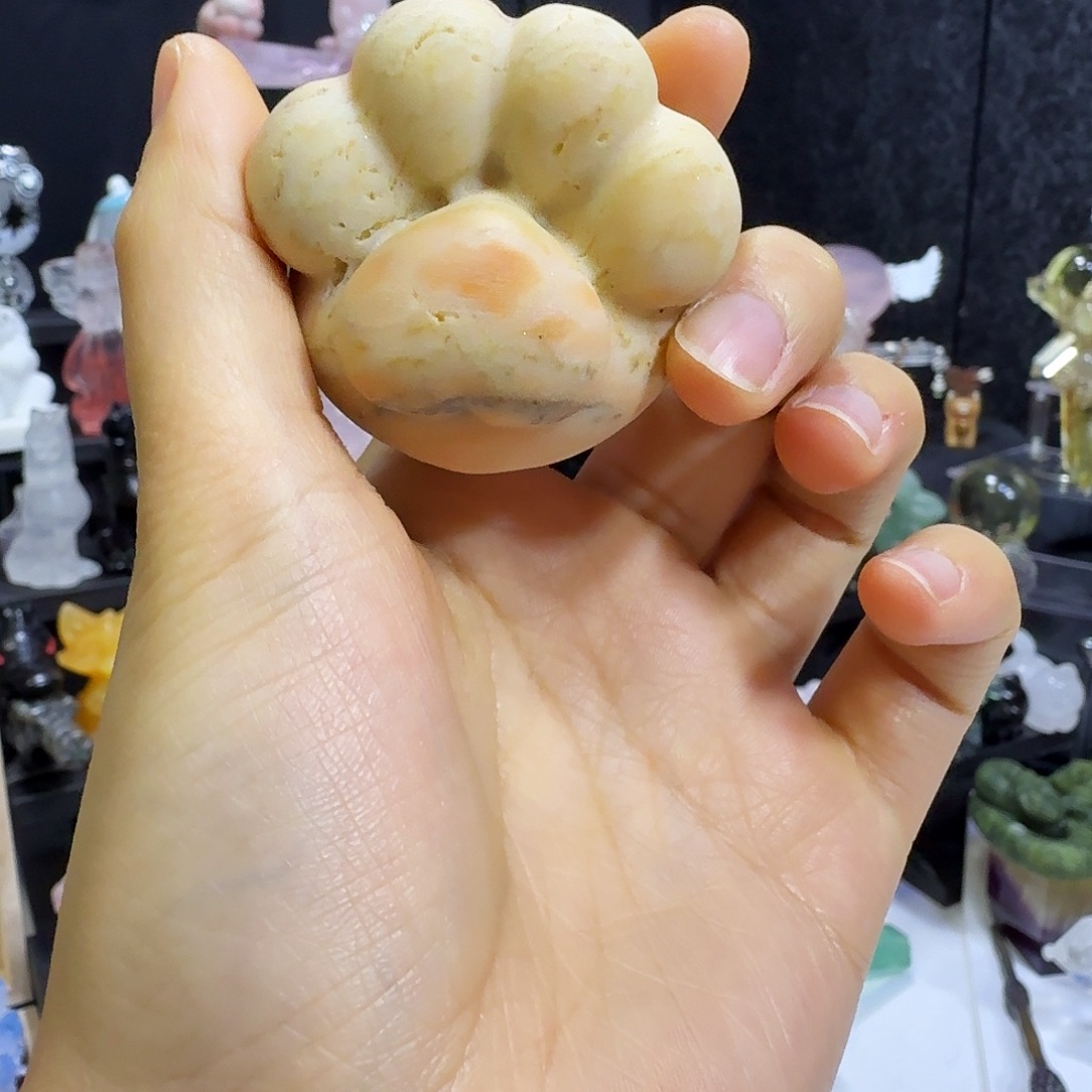 水晶未镶嵌摆件款式看图片哦！