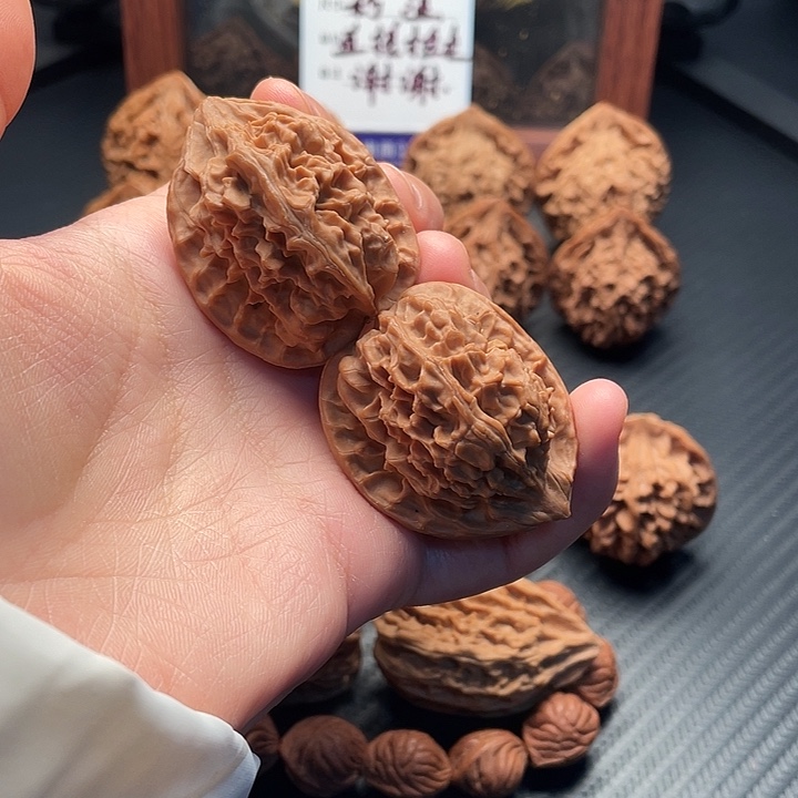 ****苒核桃手串/手链秦岭