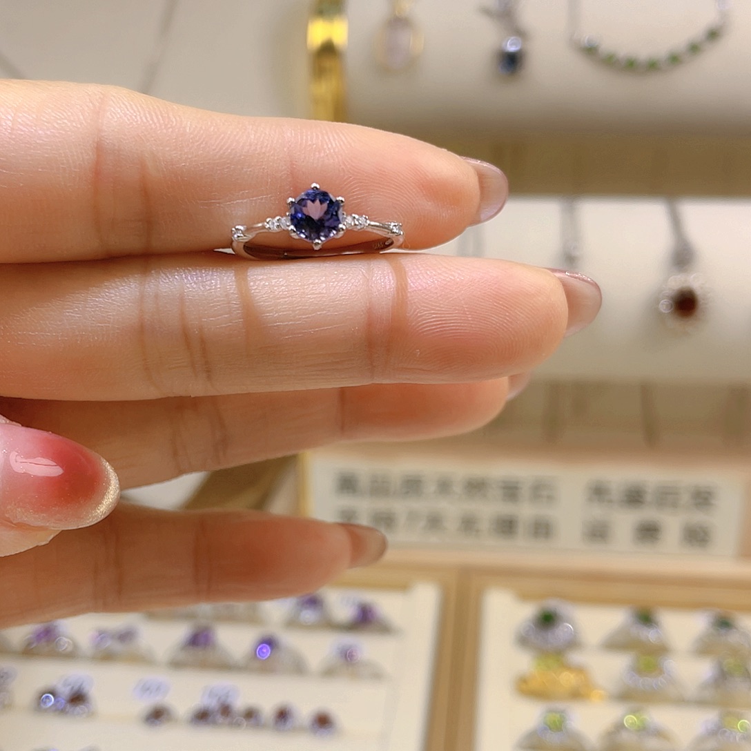 坦桑石戒指银S925镶嵌，