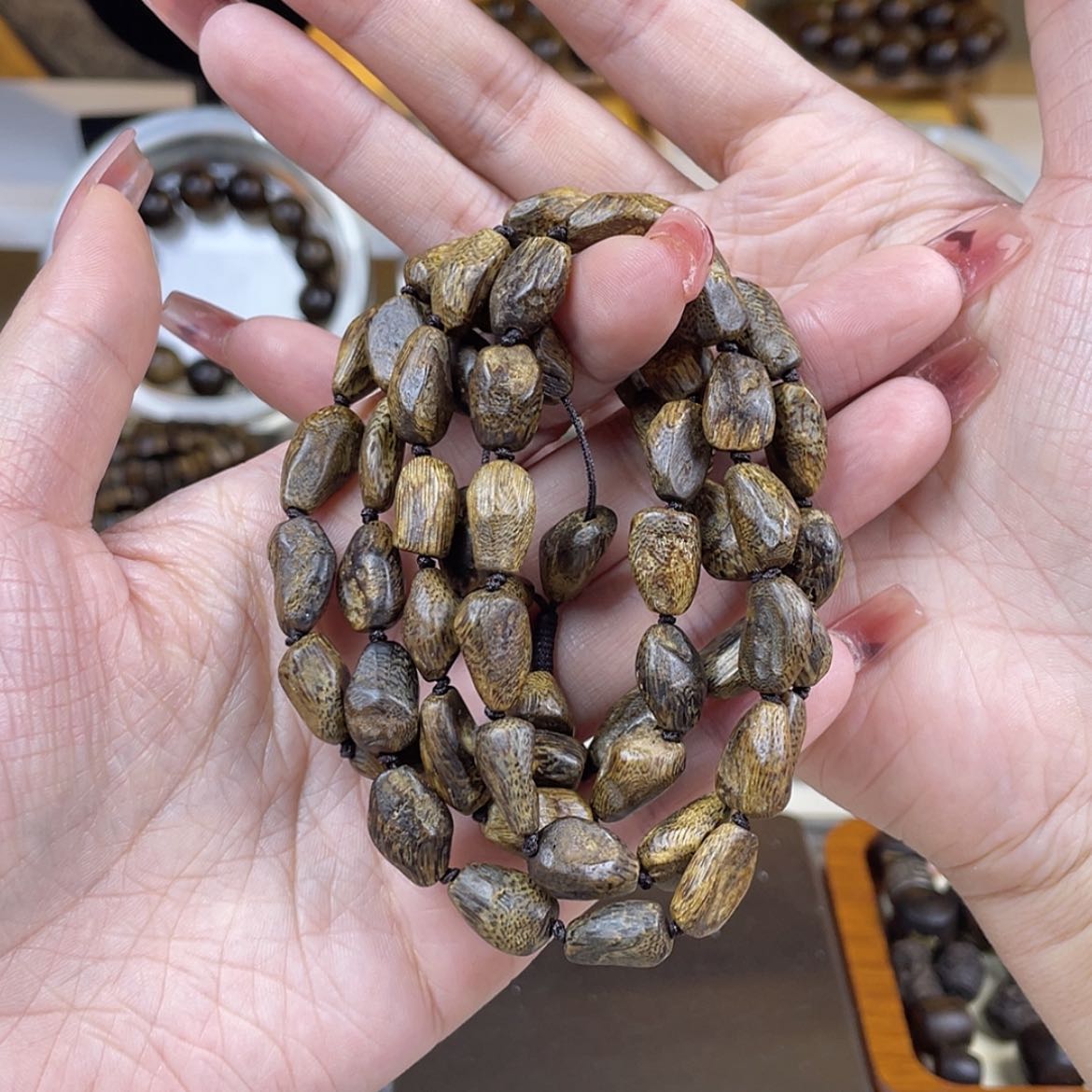 【闪购商品】沉香手串共**光越南沉香