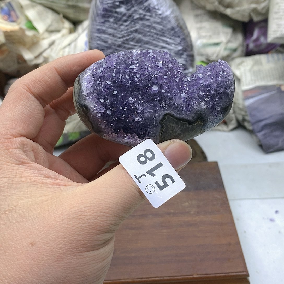 紫晶大型摆件（非配饰）未镶嵌