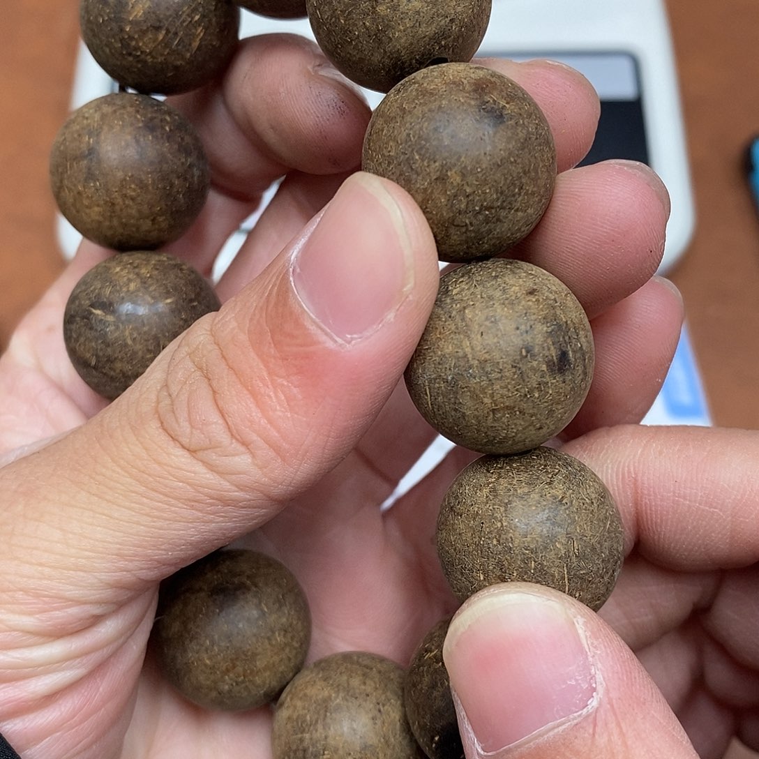 沉香沉香香囊虫漏