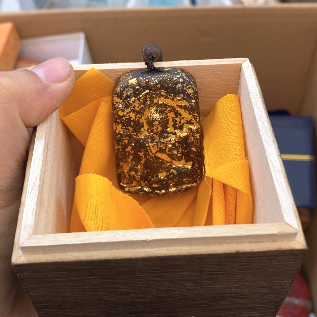 瓷片哈哈哈哈哈哈哈哈哈哈哈哈