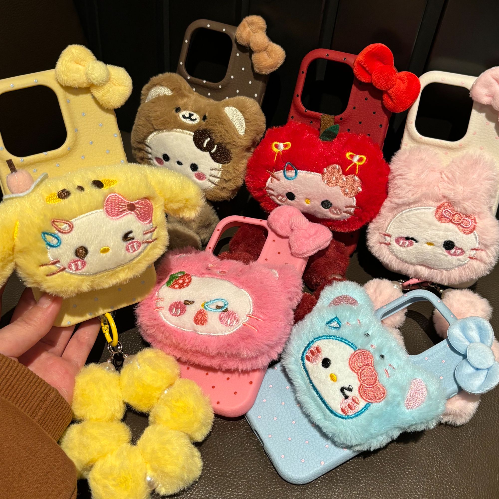 毛绒KT适用苹果iPhone17手机壳16ProMax新款14Pro防摔15软壳16