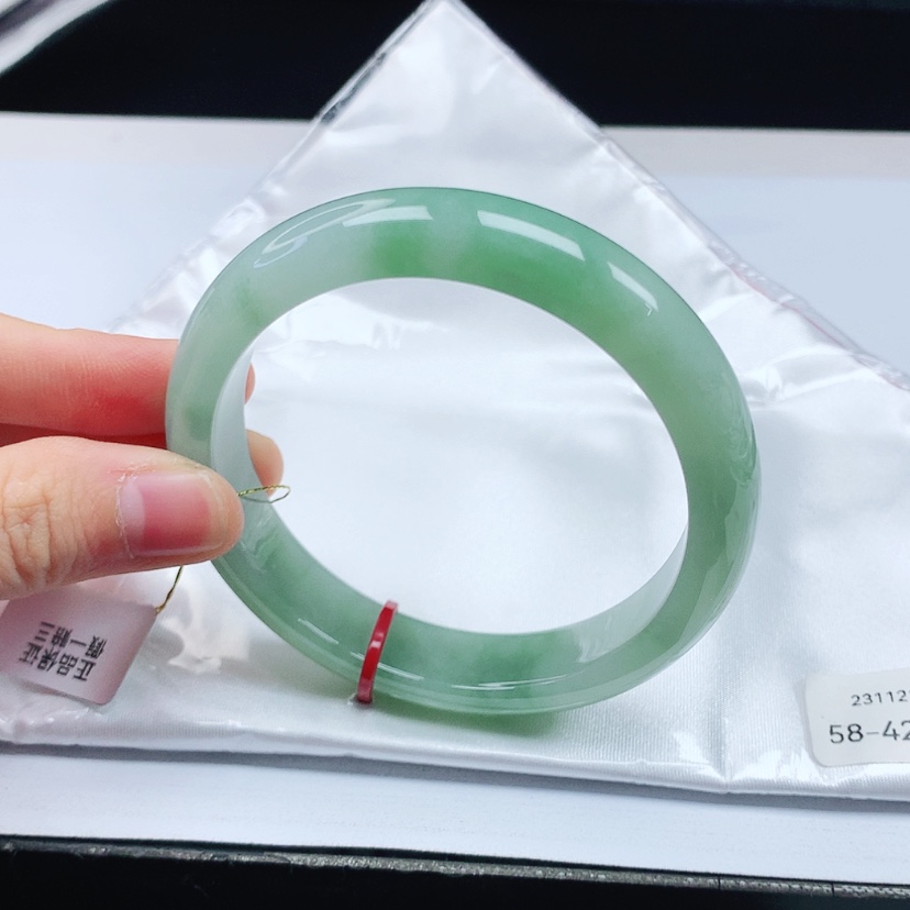 【闪购商品】翡翠手镯未镶嵌天然缅甸a货手镯58