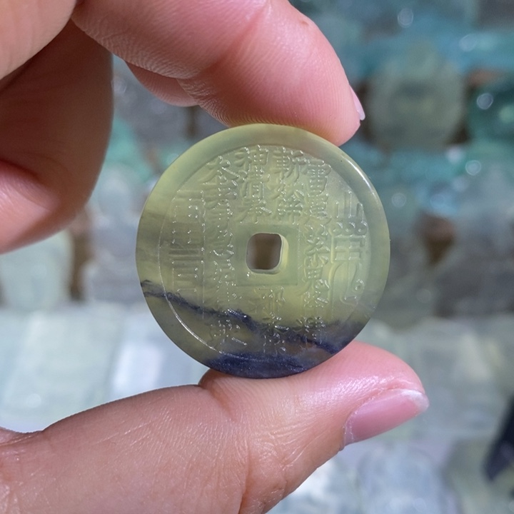 岫玉吊坠未镶嵌吊坠