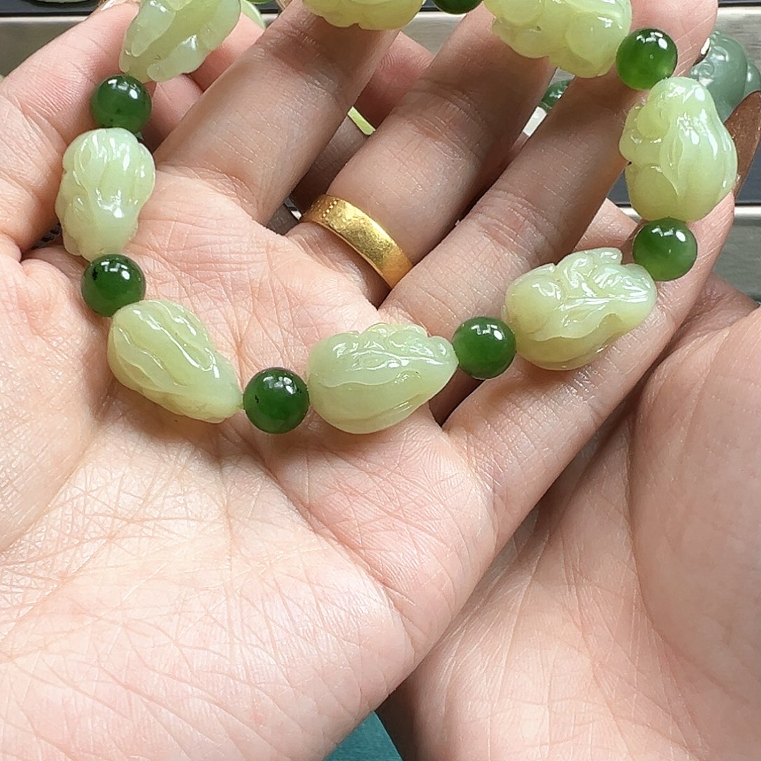 和田玉吊坠(不含链)未镶嵌