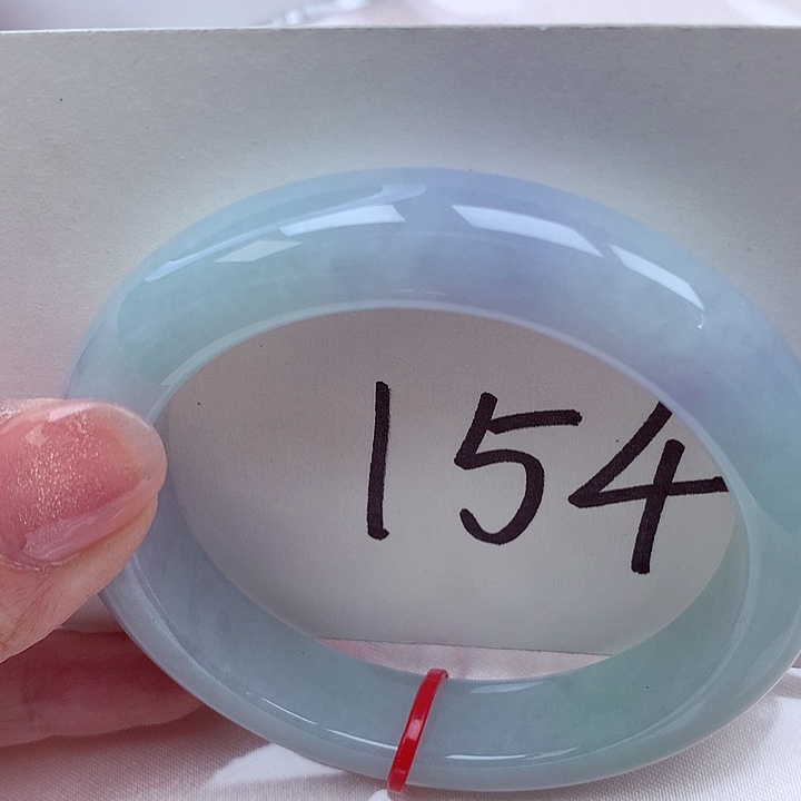 翡翠手镯未镶嵌翡翠