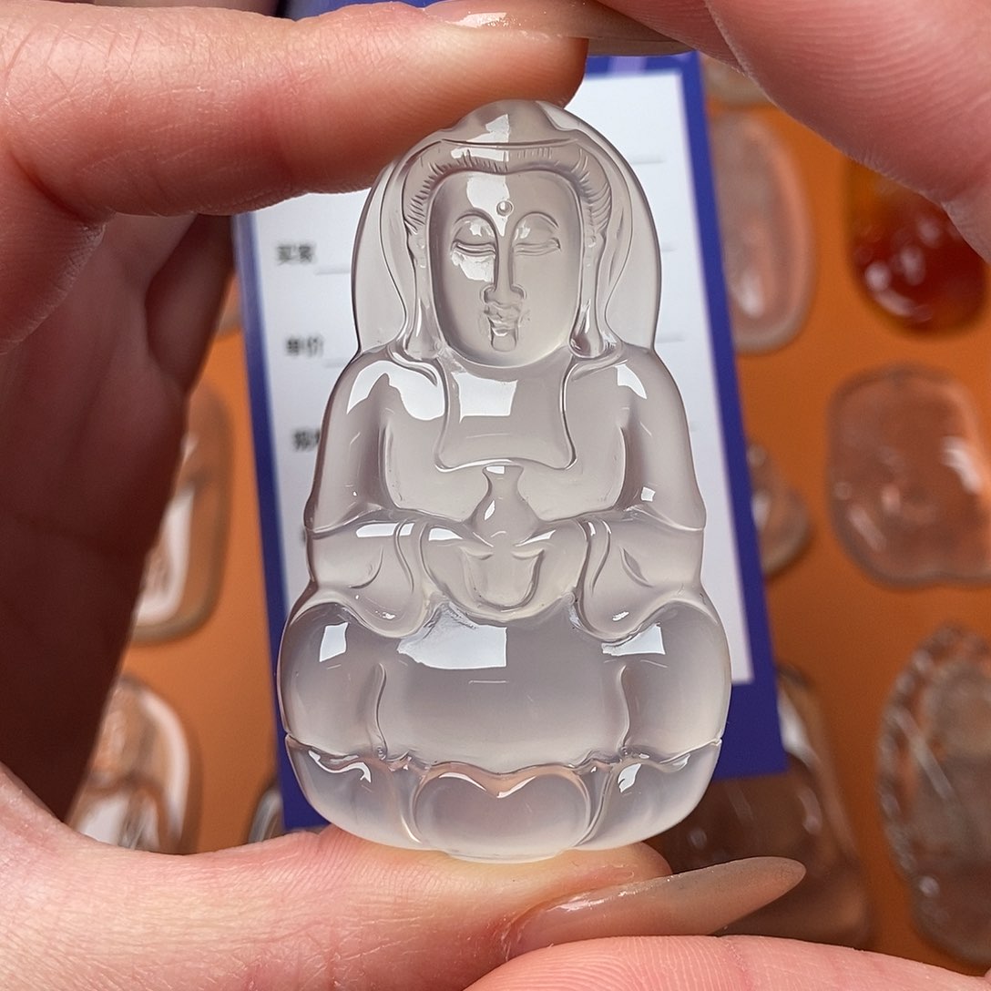 玛瑙/玉髓颈饰未镶嵌