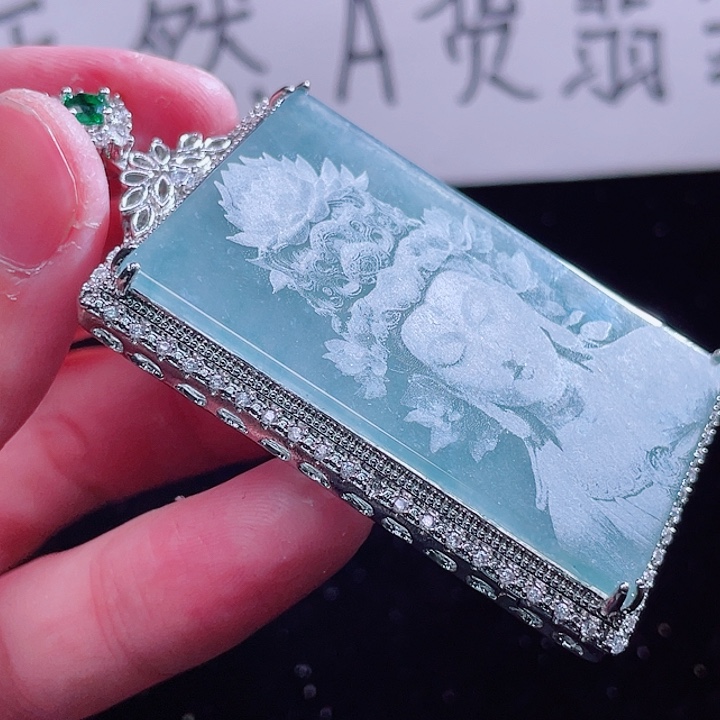 翡翠颈饰未镶嵌999999999