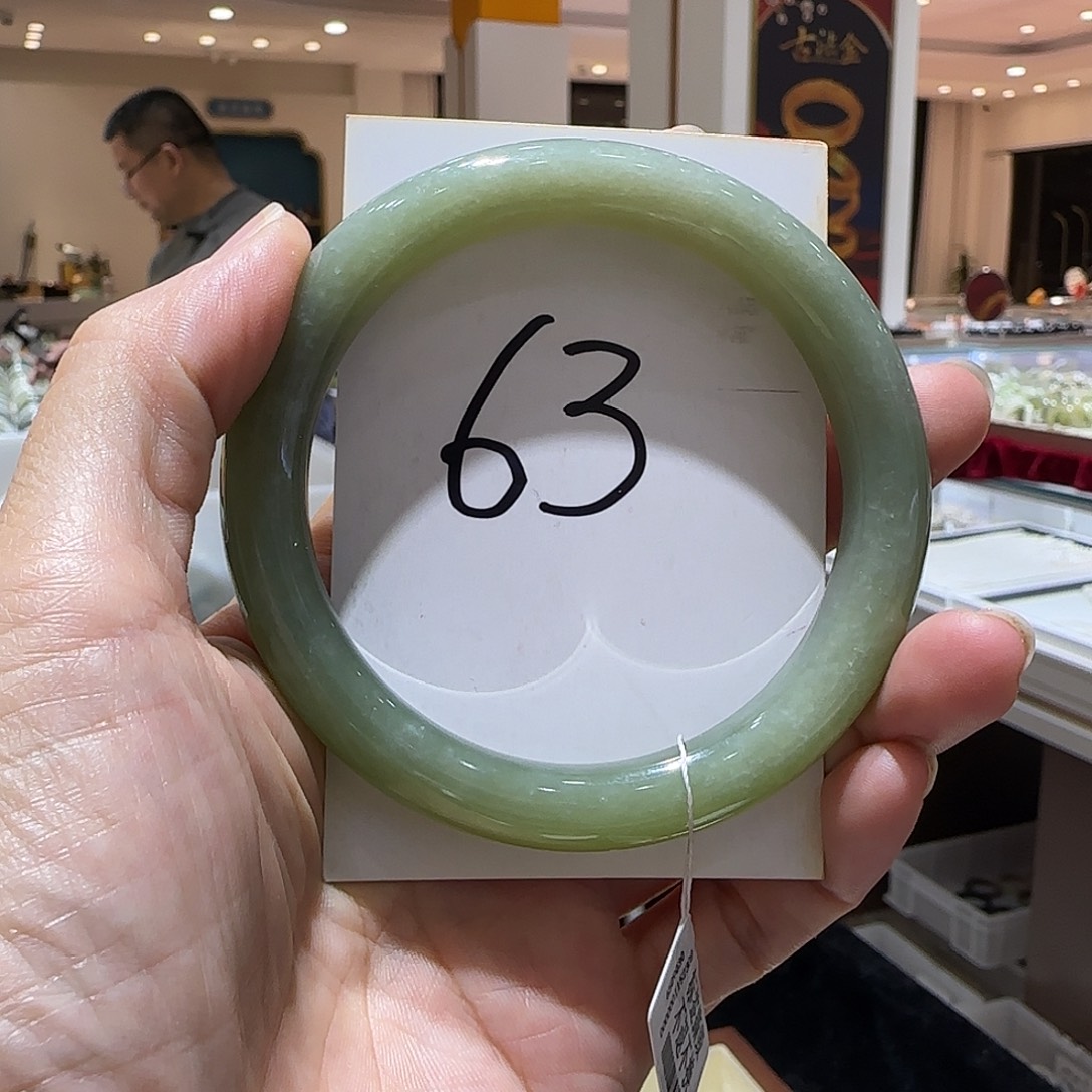 和田玉未镶嵌手镯381